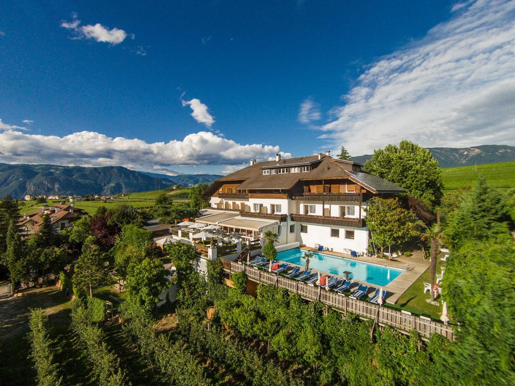 Hotel Waldhof Cornaiano Exterior photo